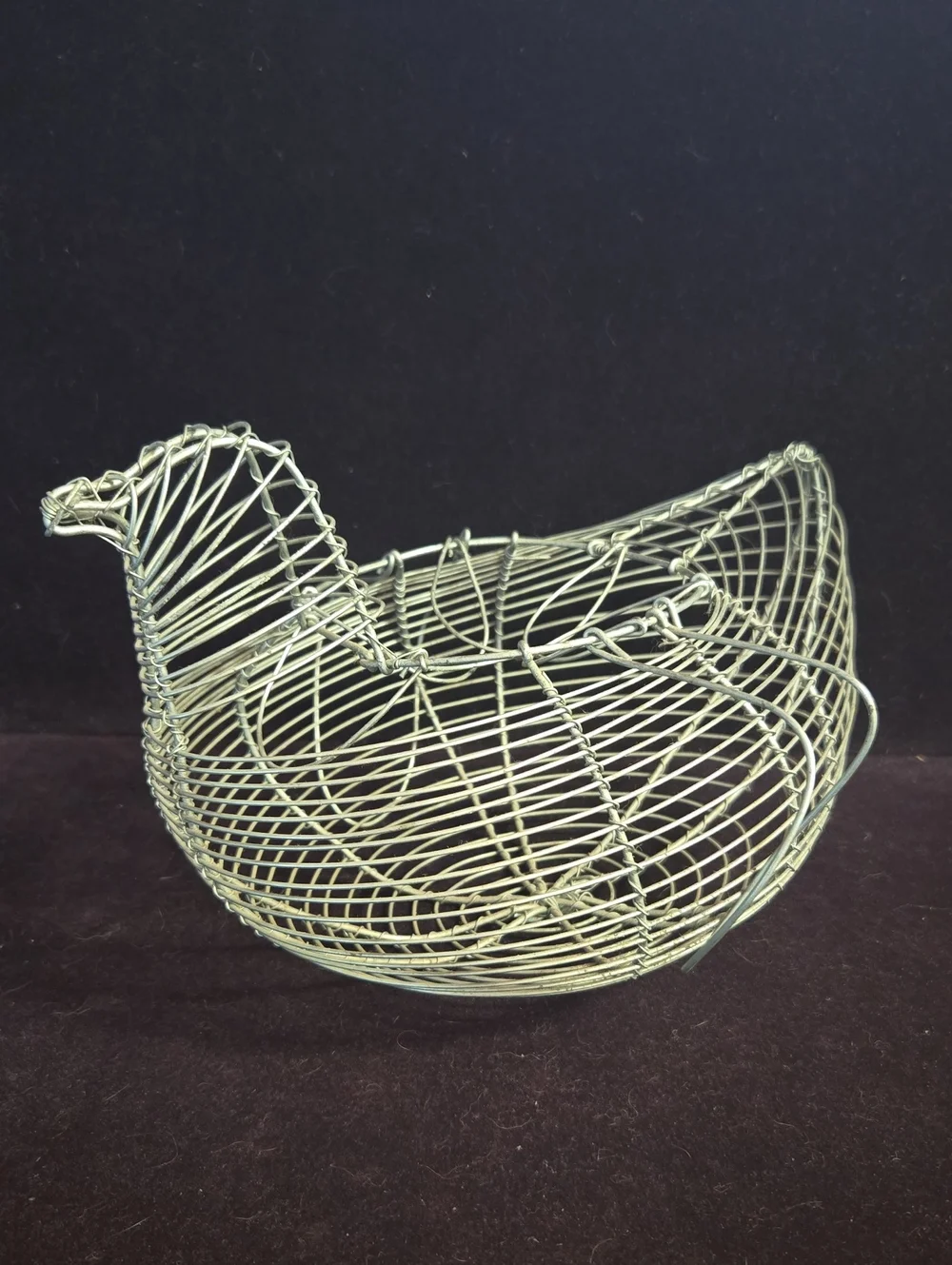 VTG Metal Wire Hen Chicken Shaped Egg Gathering Basket